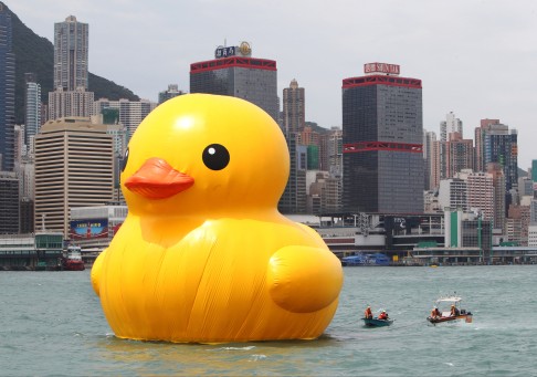 Florentijn Hofman's Rubber Duck in Victoria Harbour. Photo: SCMP