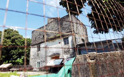 An exterior of the fortified structure at No. 55 Ha Pak Nai, Yuen Long. Photo: Bruce Yan