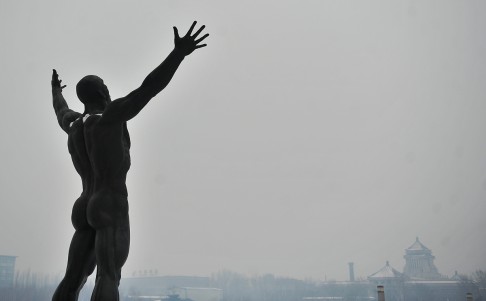 Cultural Square in Changchun in fog on Monday. Photo: Xinhua